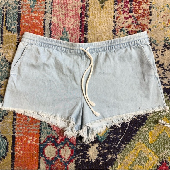aerie Pants - Aerie Women's XL Light Wash Pull On Denim Shorts Drawstring
